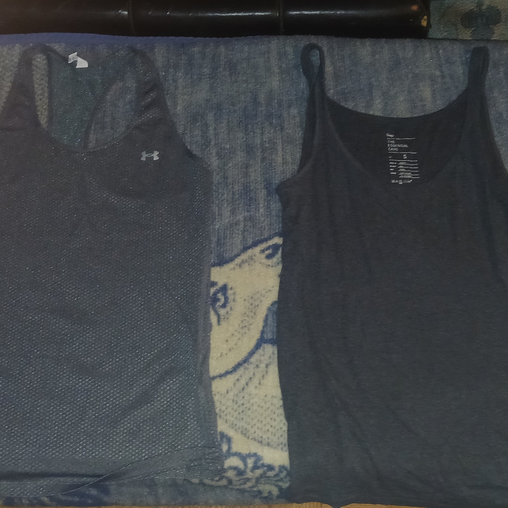 Under Armour Dark Gray Tank Top Duo